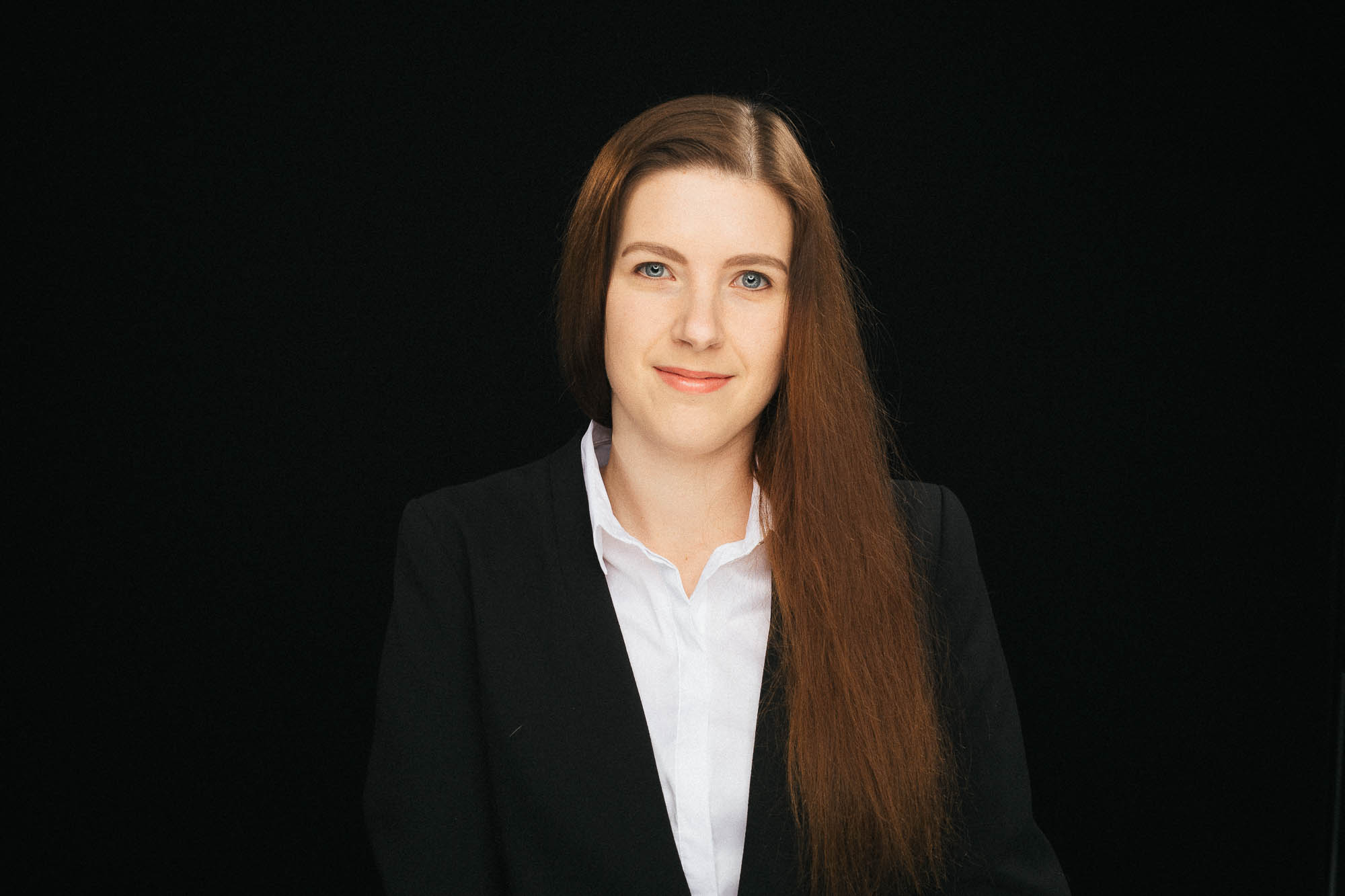 Export x3 Headshots Romina 202001116 Capture